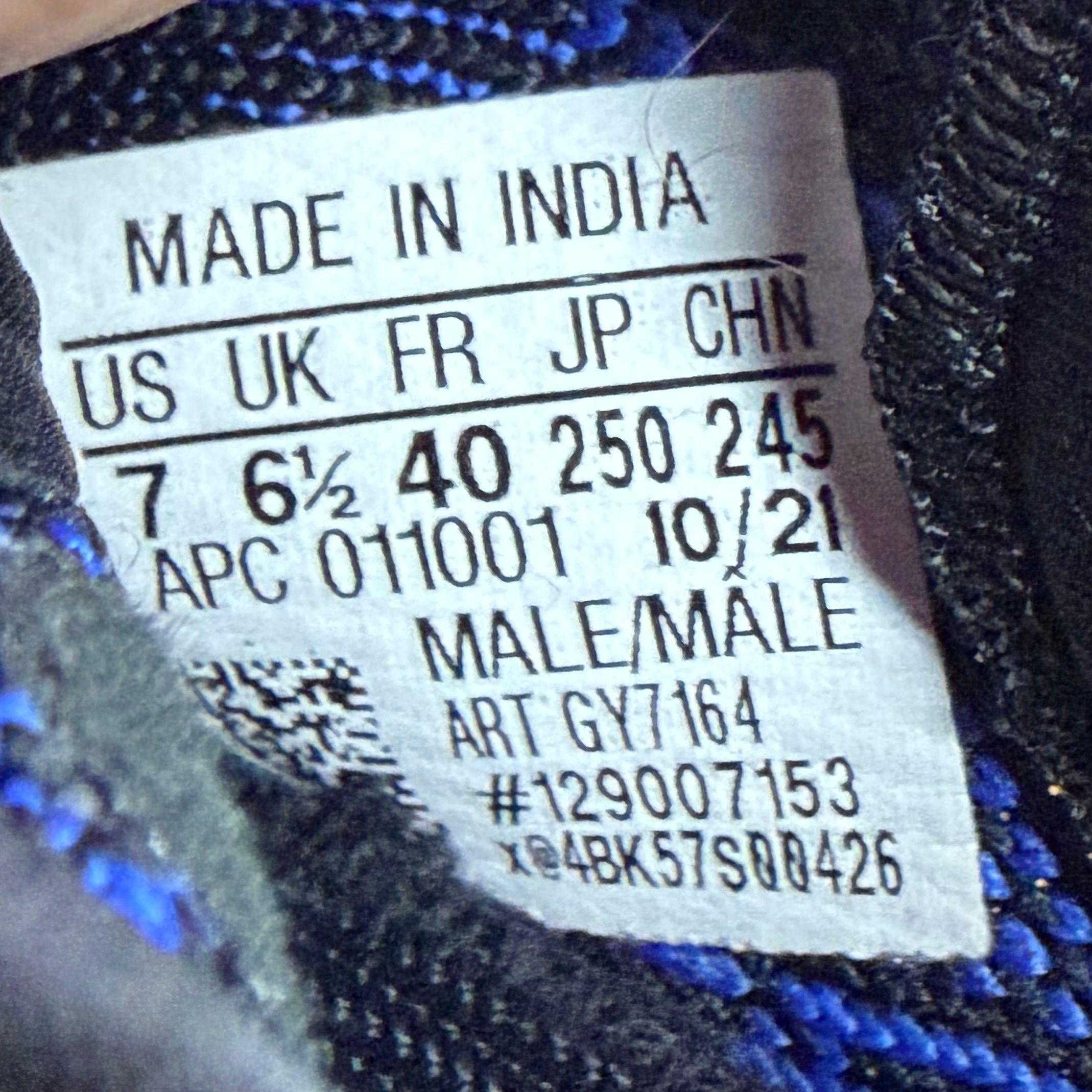 adidas Yeezy Boost 350 V2 Dazzling Blue - Preowned