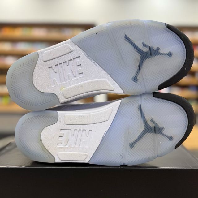 Jordan 5 Retro White Metallic (2026) - Preowned