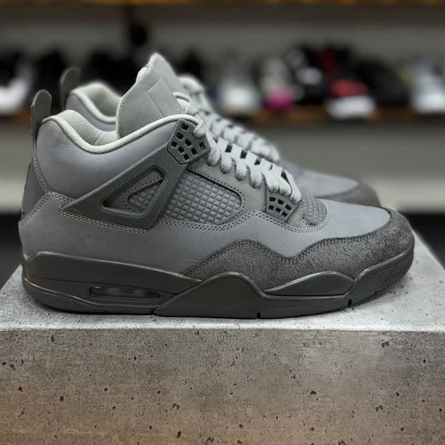 Jordan 4 Retro SE Paris Olympics Wet Cement - Preowned