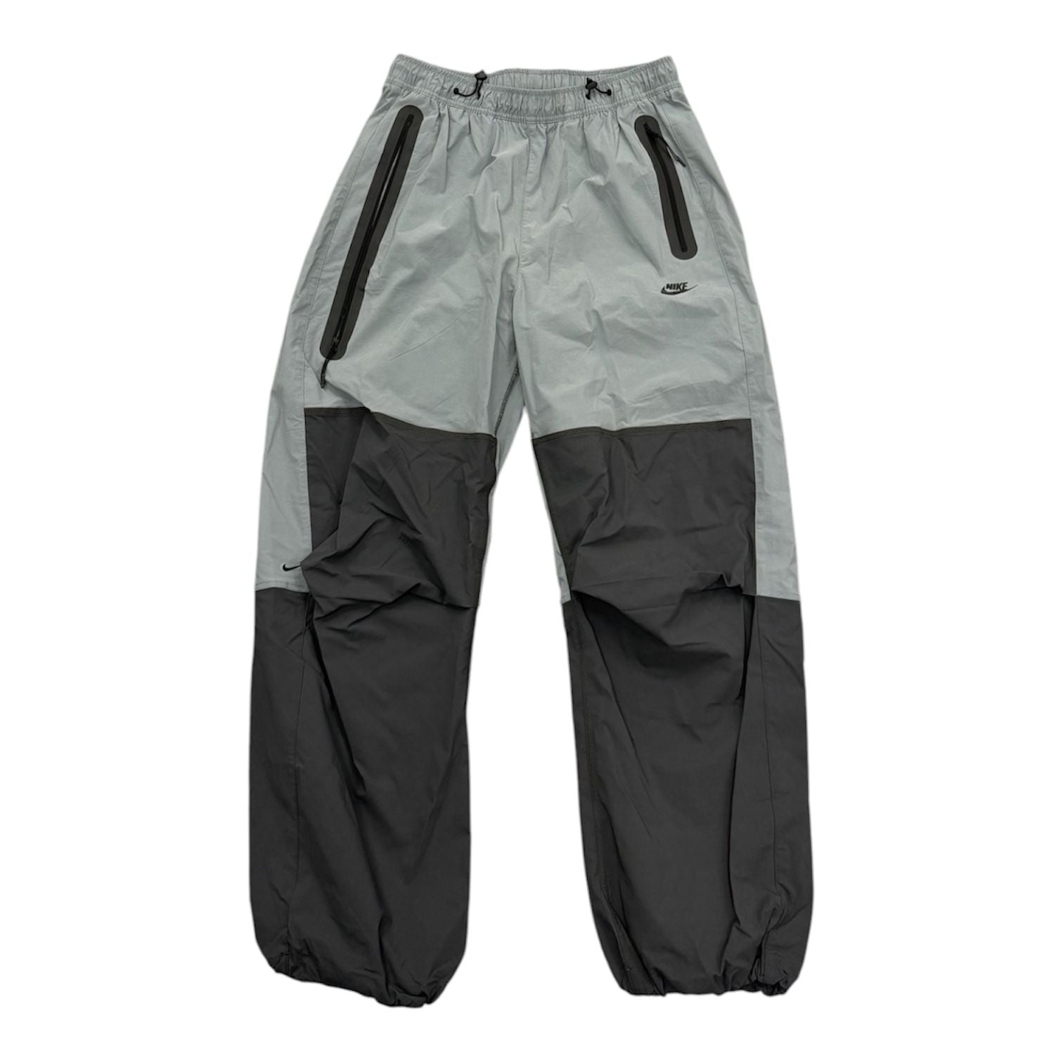 Nike Nylon Pants (Grey/Pants) - Preowned