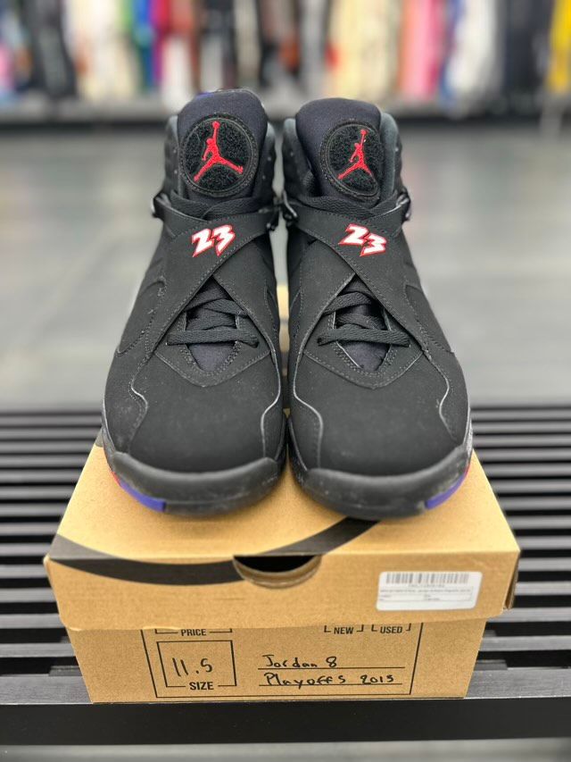 BRAND NEW STEAL -Jordan 8 Retro Playoffs (2013)