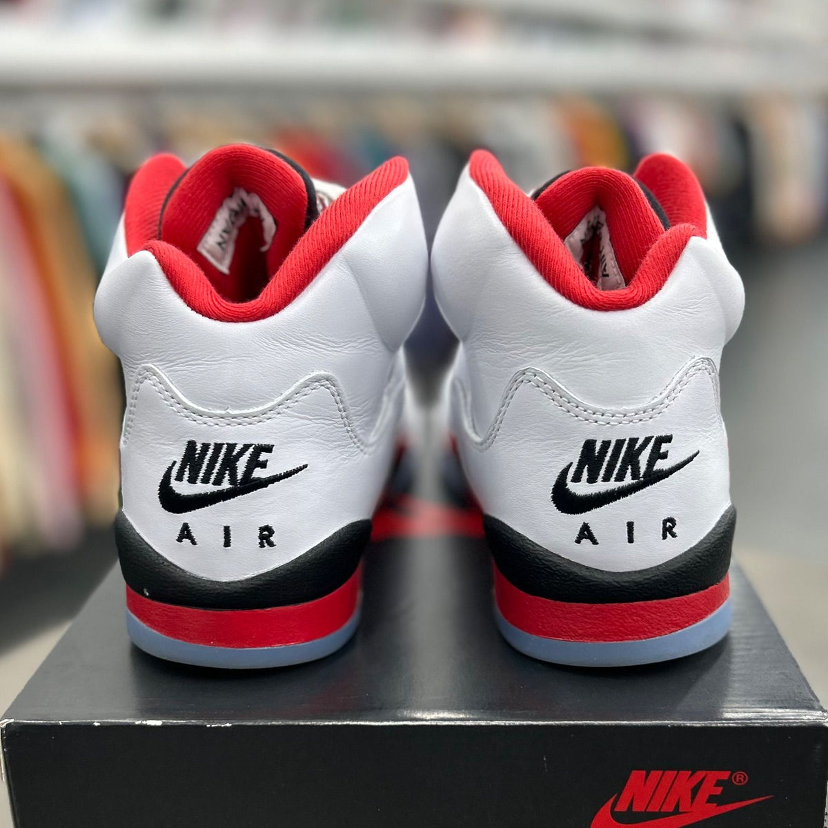 Jordan 5 Retro Fire Red Black Tongue (2025) (GS) - Preowned