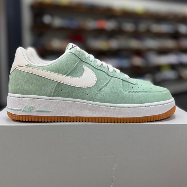 Nike Air Force 1 Low Arctic Green White Gum - Preowned