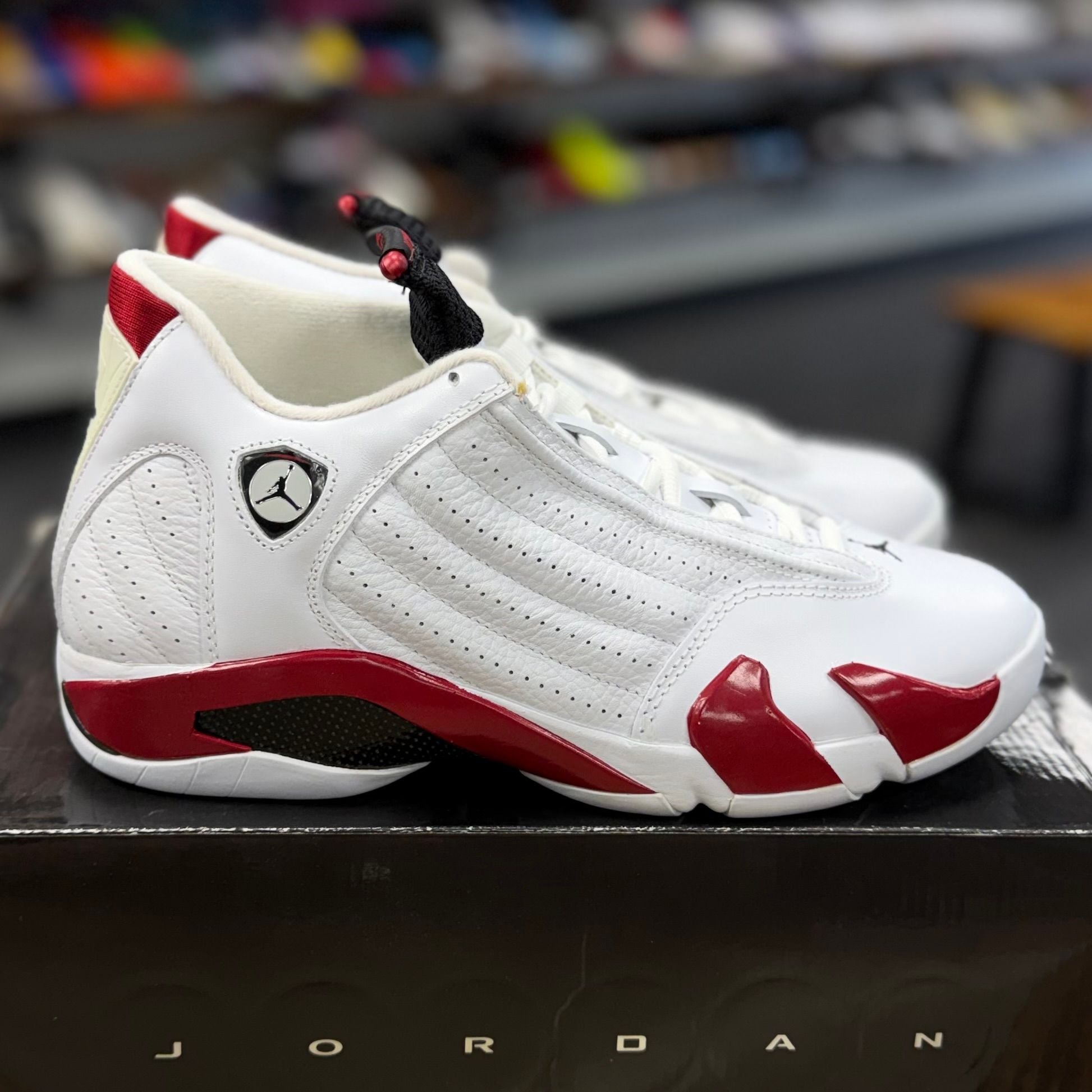 BRAND NEW STEAL - Jordan 14 Retro Candy Cane (2012)