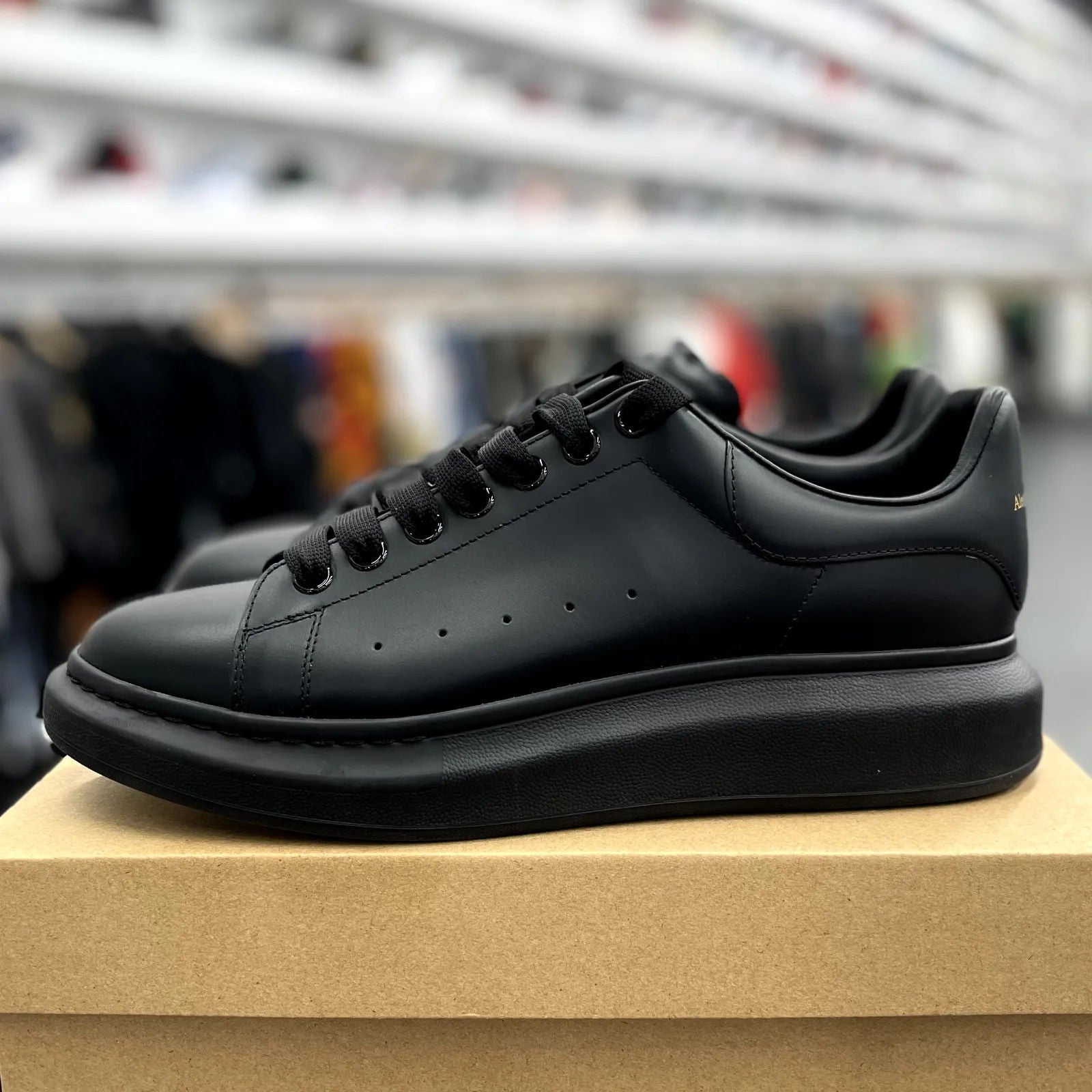 Alexander McQueen Oversized Black - Preowned
