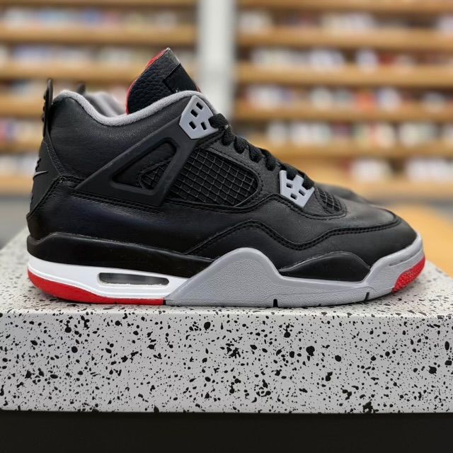 Jordan 4 Retro Bred Reimagined (GS) - Preowned