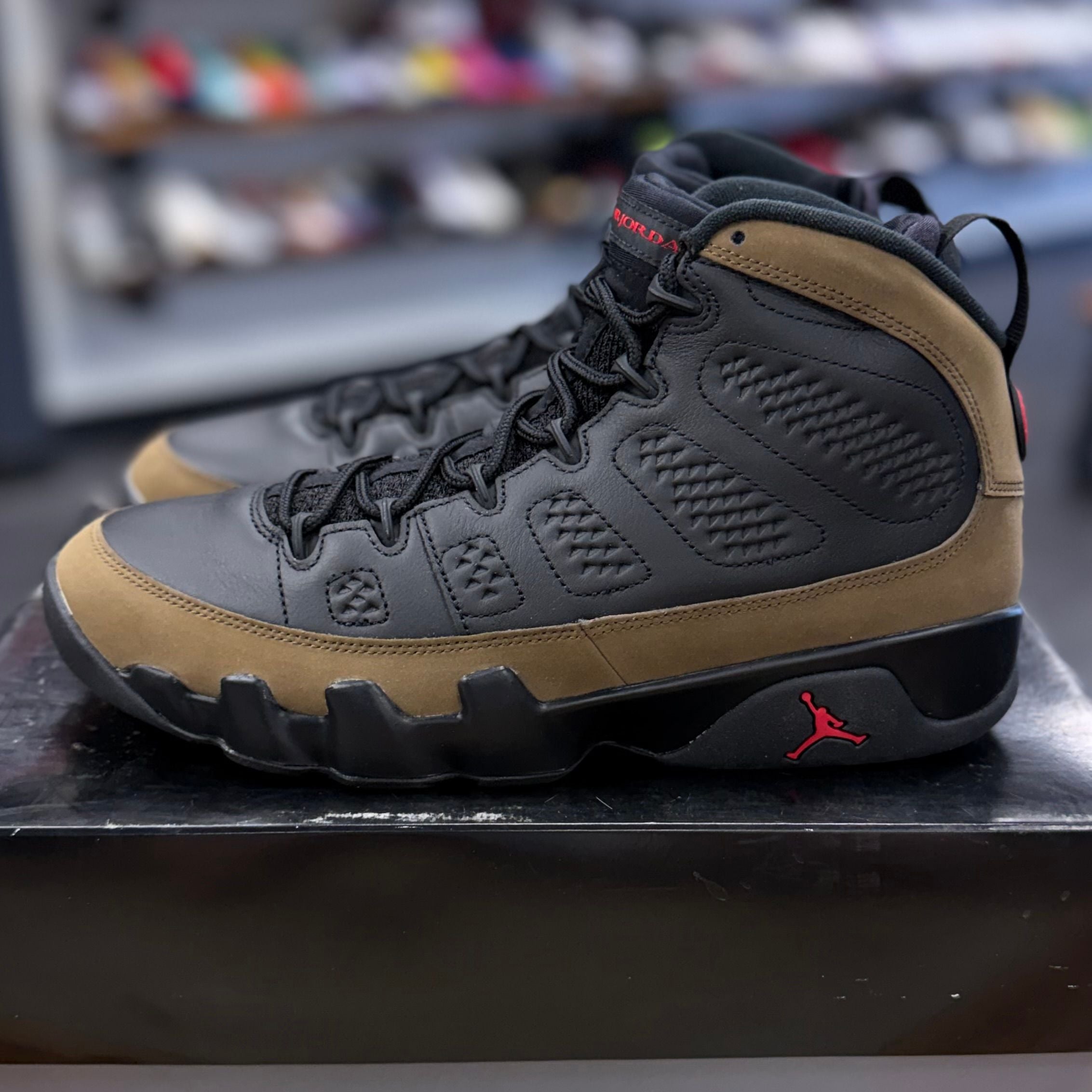 BRAND NEW STEAL - Jordan 9 Retro Olive (2024)