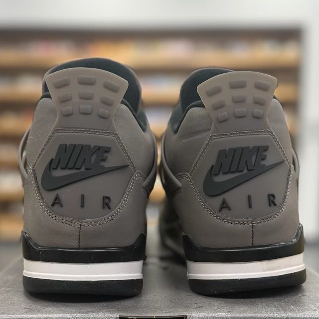 Jordan 4 Retro Cave Stone - Preowned