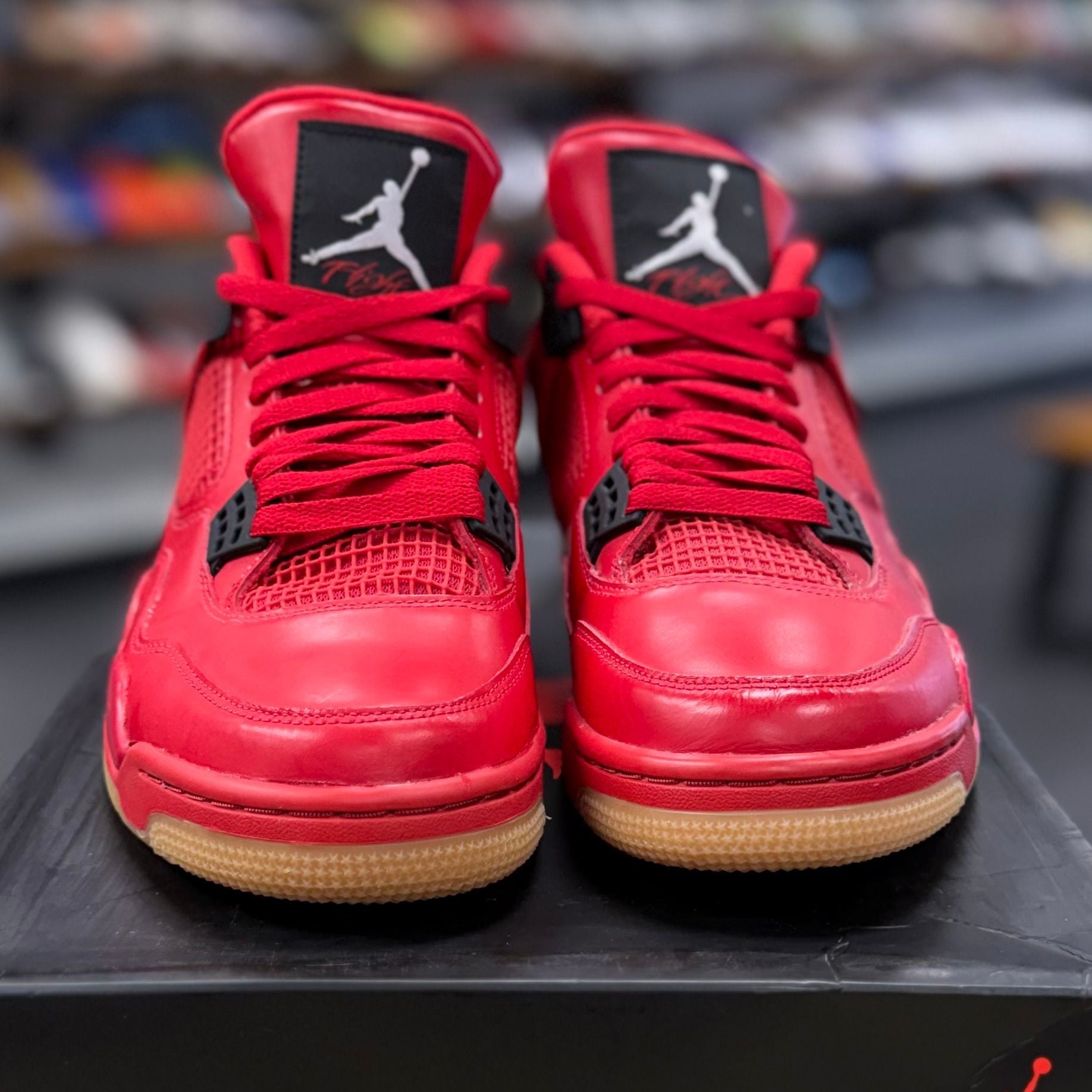 BRAND NEW STEAL - Jordan 4 Retro Fire Red Singles Day (2018) (Women's)