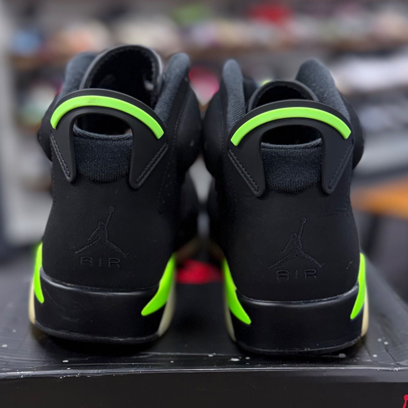 Jordan 6 Retro Electric Green - Preowned