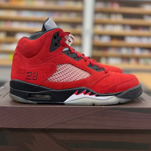 Jordan 5 Retro Raging Bull Red (2021) - Preowned
