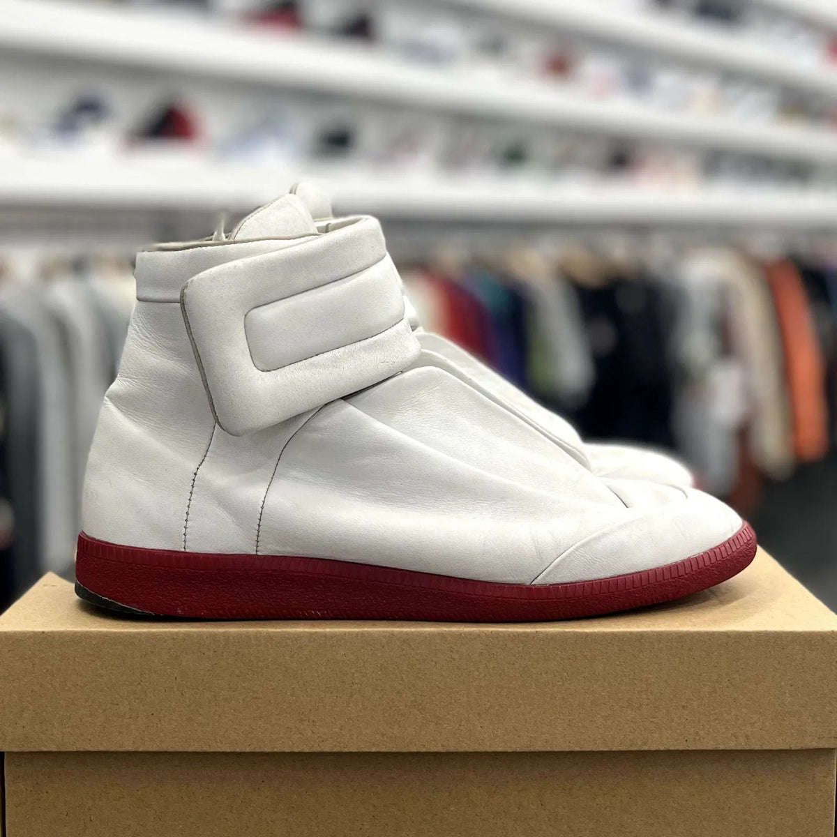 Maison Margiela Future Sneakers White Red - Preowned