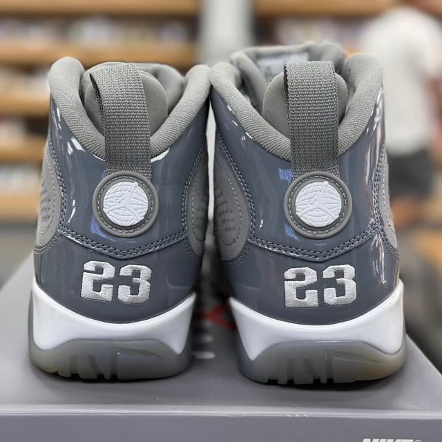 Jordan 9 Retro Cool Grey (2025) - Preowned
