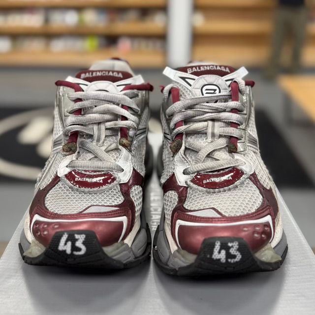 Balenciaga Runner Burgundy Grey - Preowned
