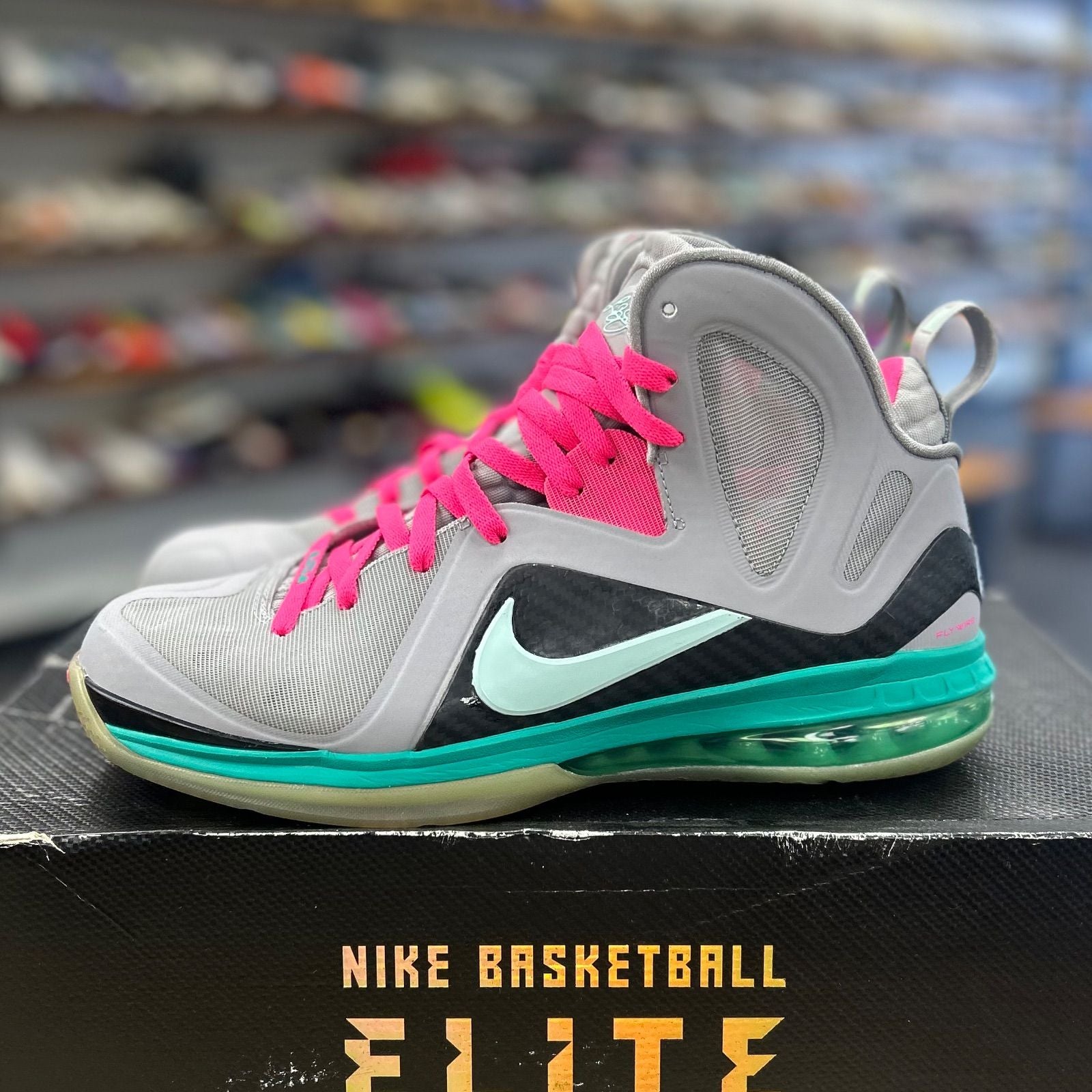 Nike LeBron 9 PS Elite South Beach - Preowned