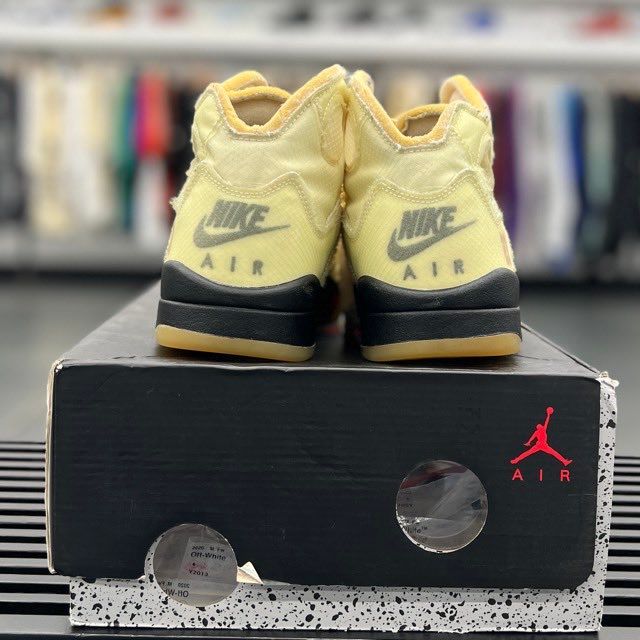 Jordan 5 Retro Off-White Sail - Preowned