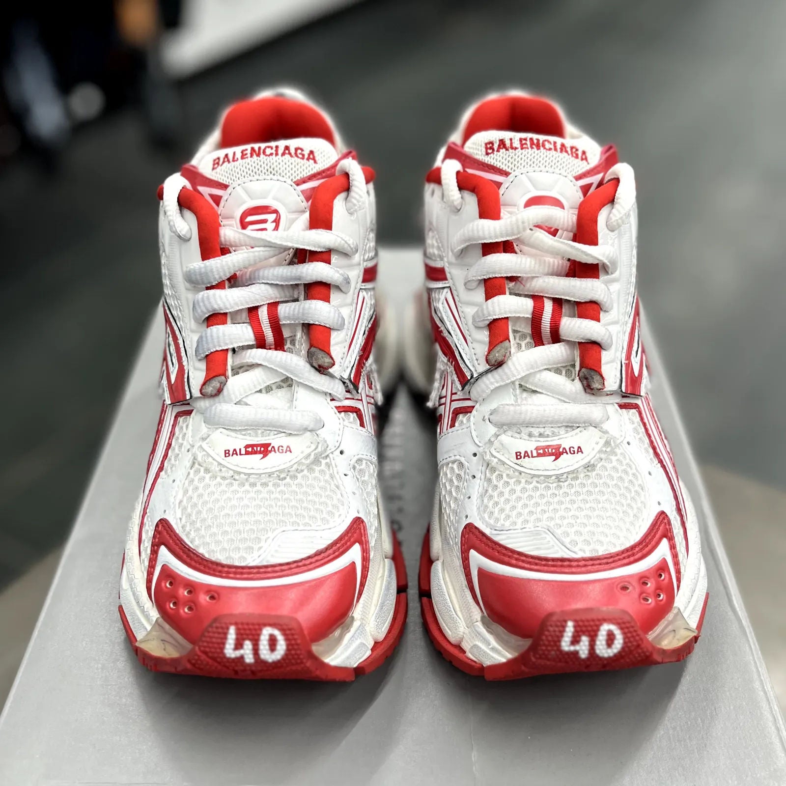 Balenciaga Runner Sneaker White Red - Preowned