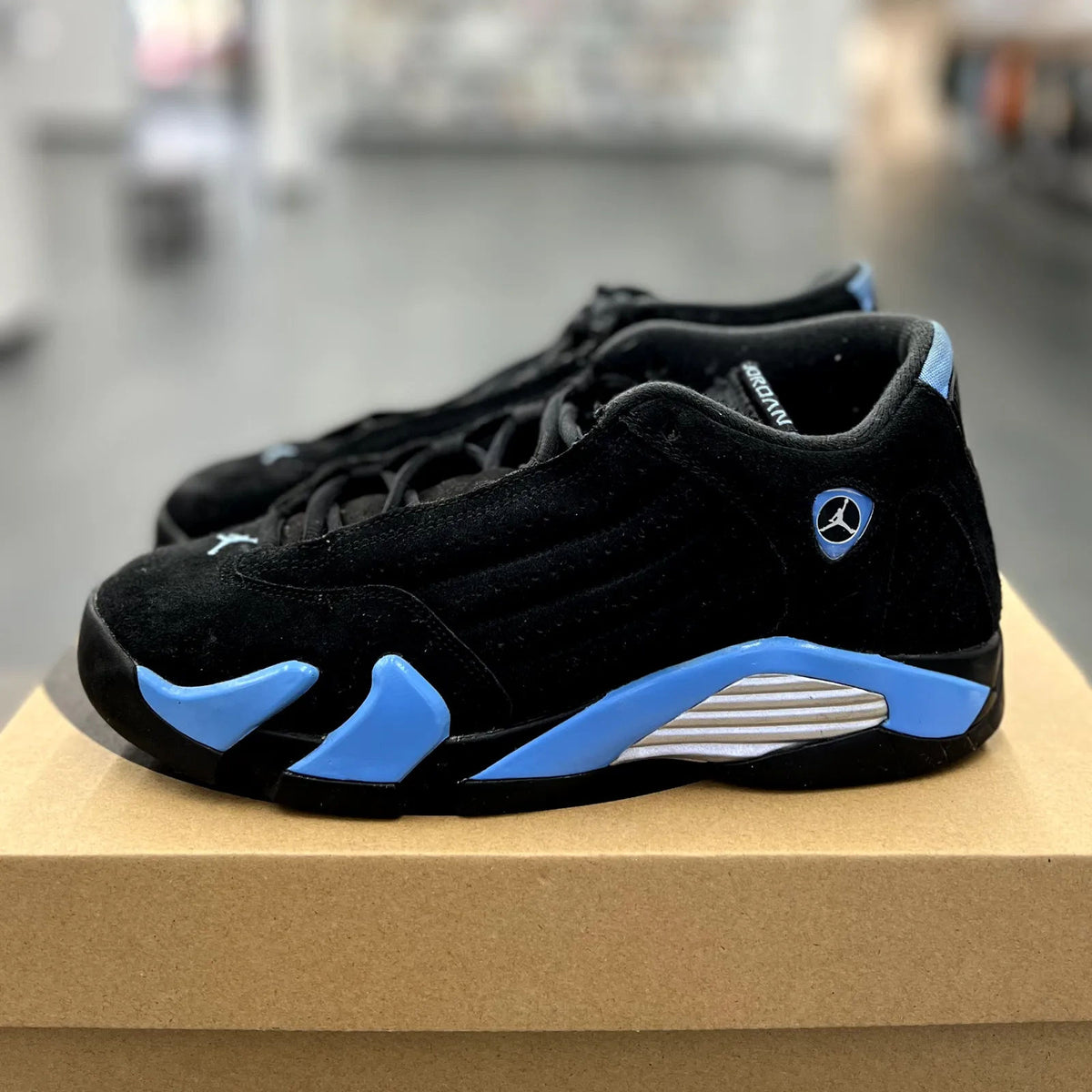 Jordan 14 Retro Black University Blue (2026) (GS) - Preowned