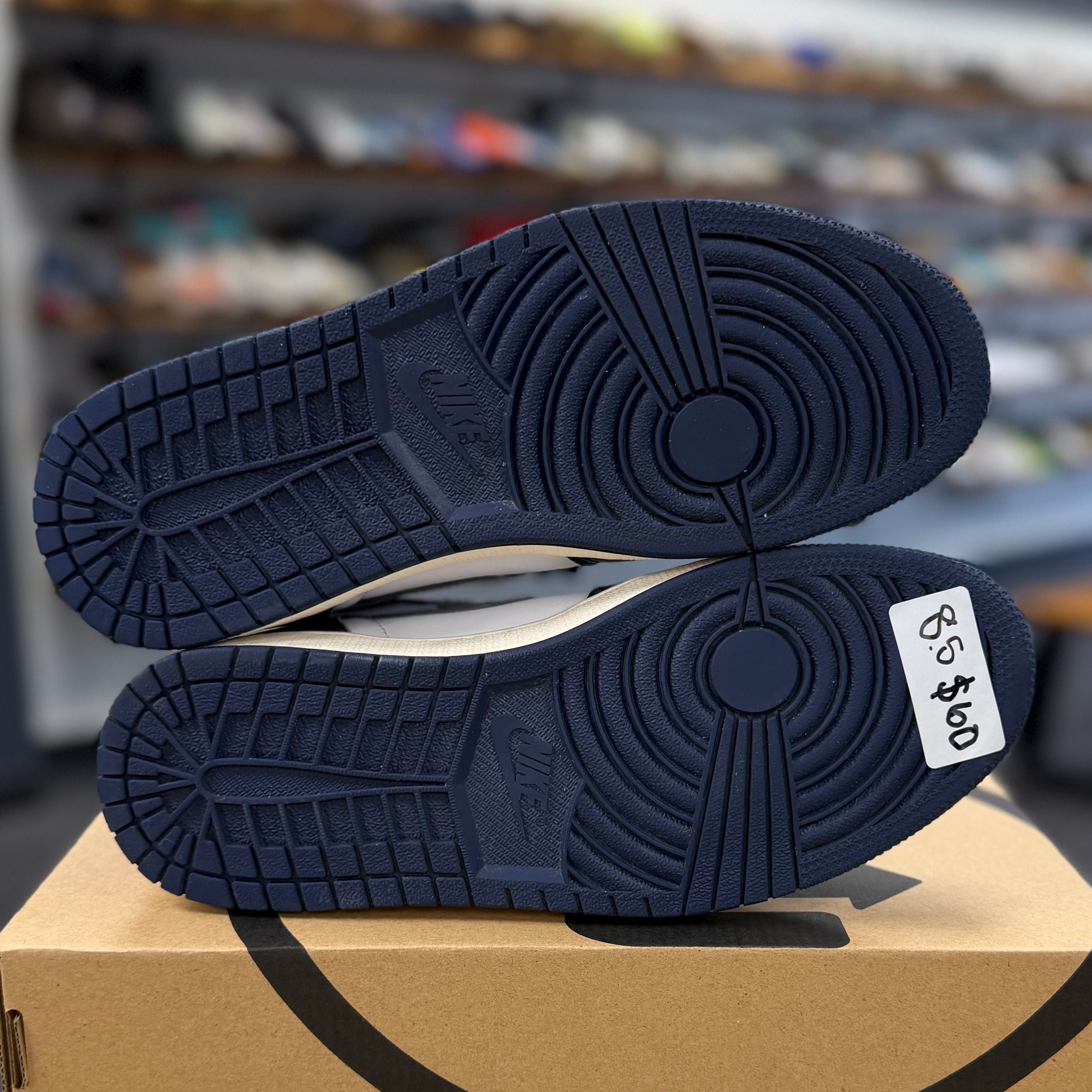 Jordan 1 Retro High OG Midnight Navy - Preowned