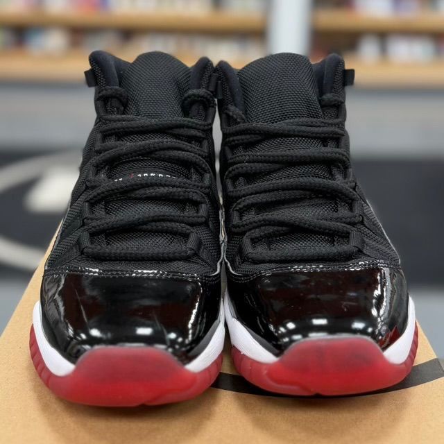 Jordan 11 Retro Playoffs Bred (2019) (GS) - Preowned