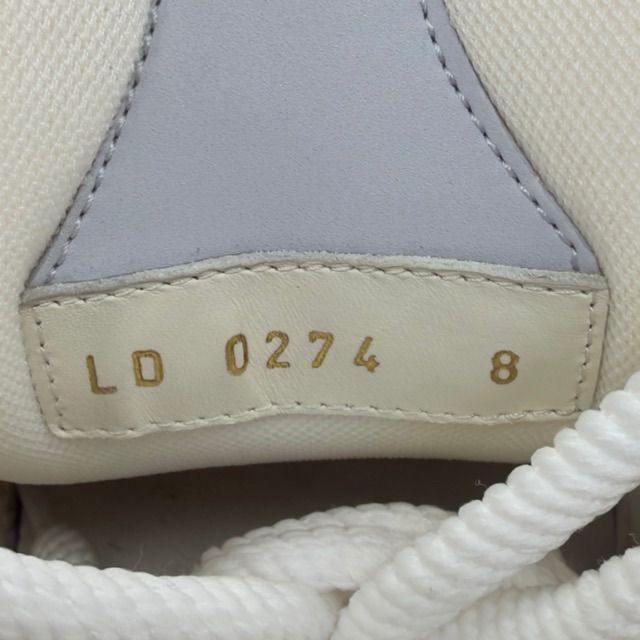 Louis Vuitton LV Skate Grey - Preowned