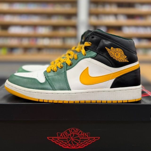 Jordan 1 Mid Retro Sonics - Preowned