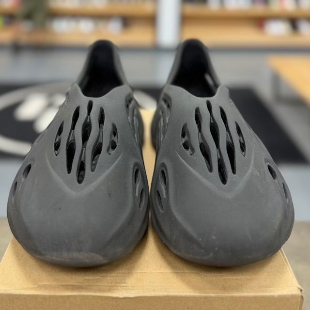 adidas Yeezy Foam RNR Onyx - Preowned