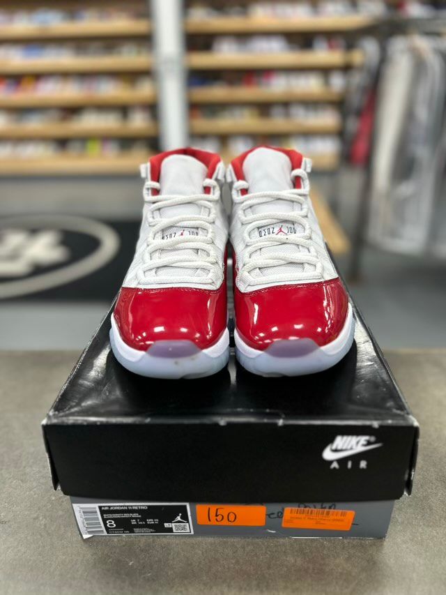 Jordan 11 Retro Cherry (2022) - Preowned