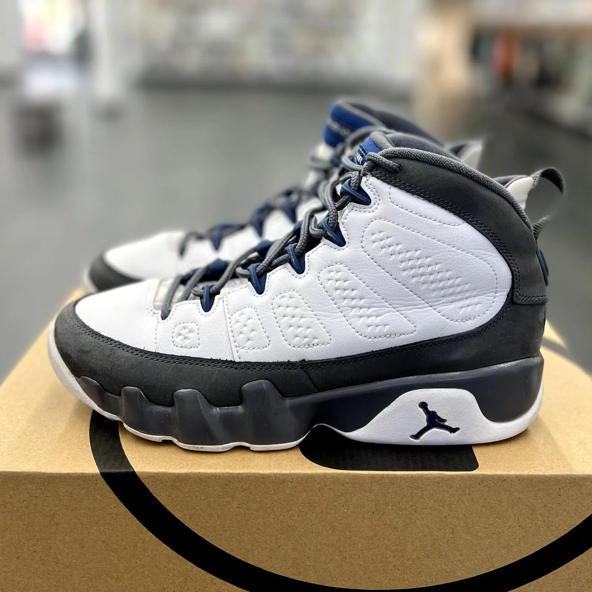 Jordan 9 Retro Flint Grey French Blue (2026) (GS) - Preowned