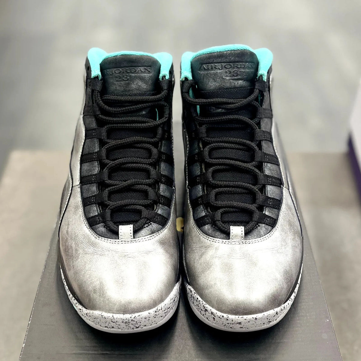 Jordan 10 Retro Lady of Liberty 30th Anniversary - Preowned