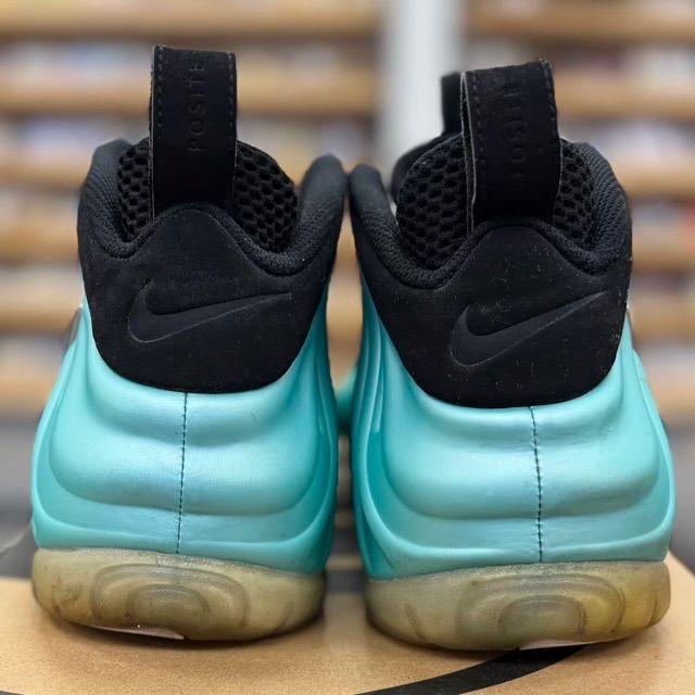 Air Nike Foamposite Pro Island Green - Preowned