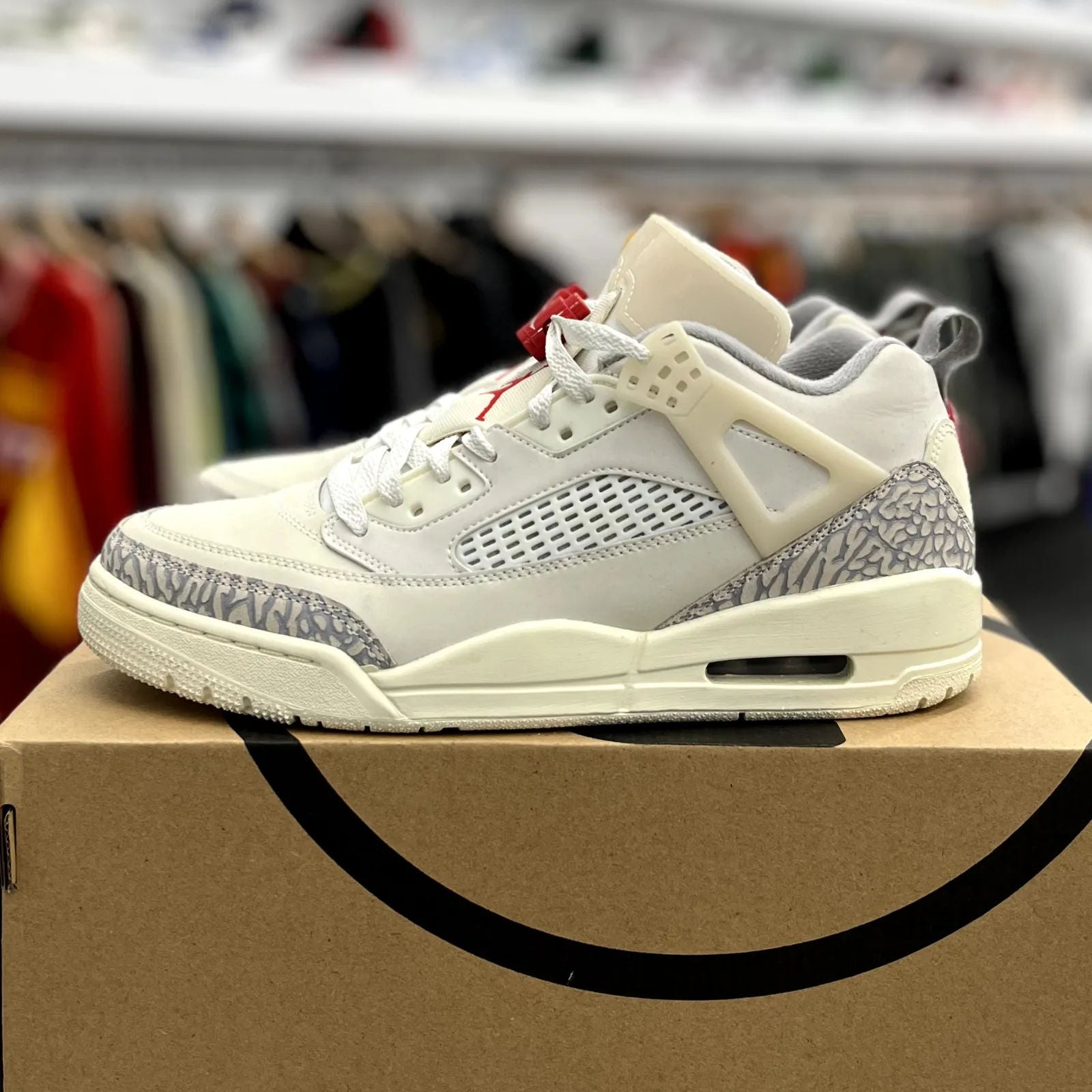 Jordan Spizike Low Coconut Milk - Preowned