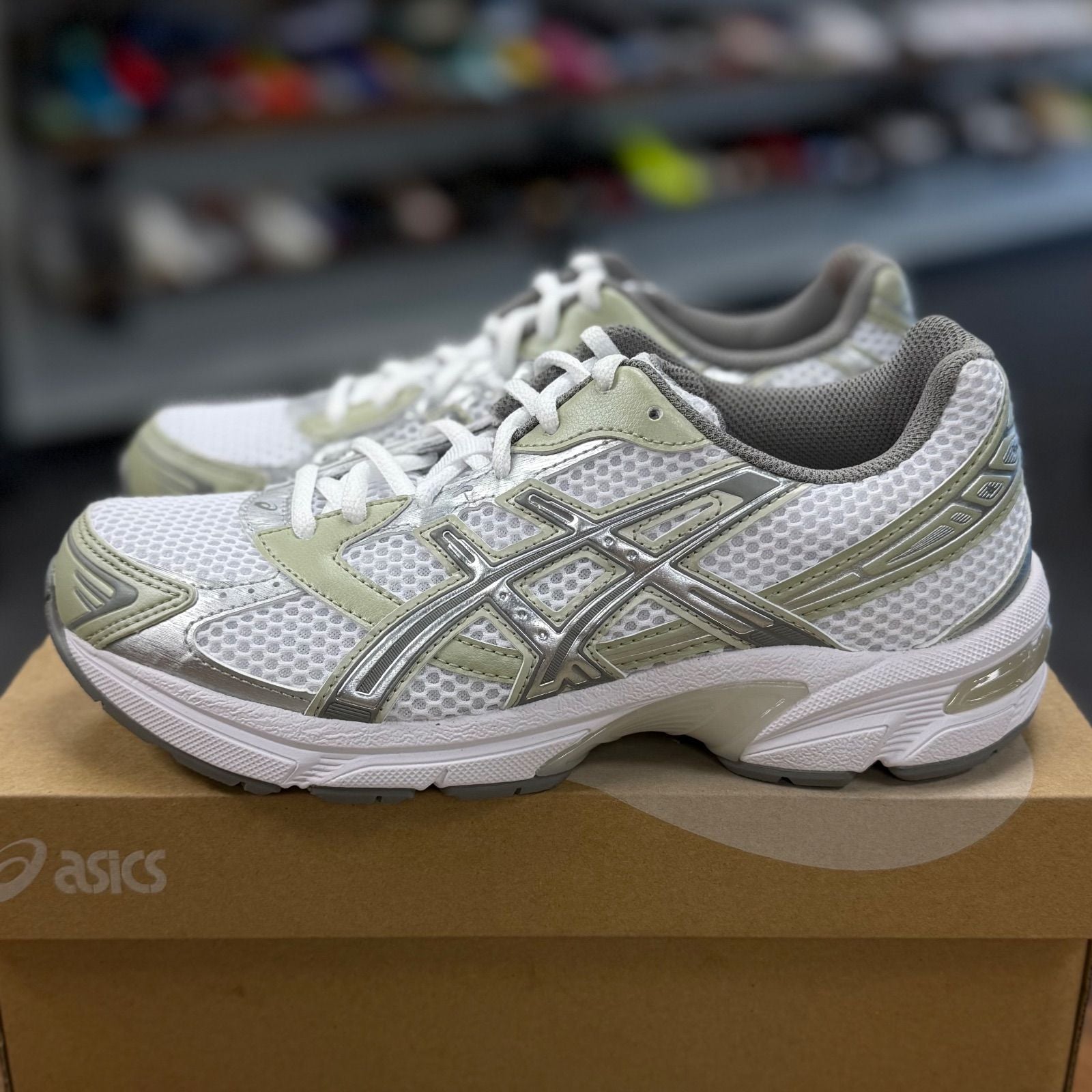 BRAND NEW STEAL - ASICS Gel-1130 White Dried Leaf Green (Women's)