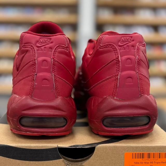 Nike Air Max 95 Triple Red - Preowned