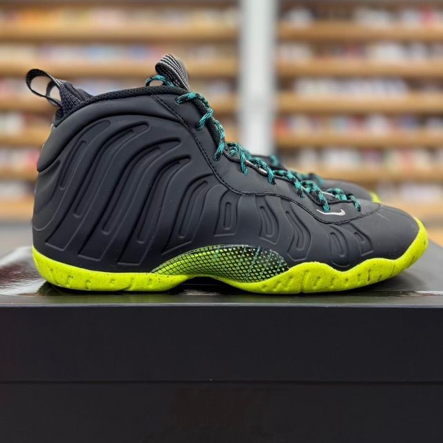 Nike Little Posite One Emerging Powers (GS) - Preowned