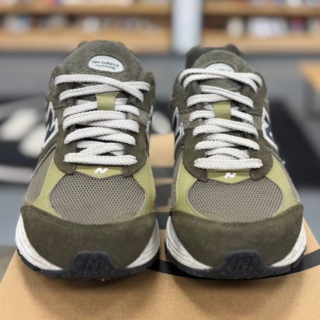 New Balance 2002R Zalando Exclusive Olive - Preowned