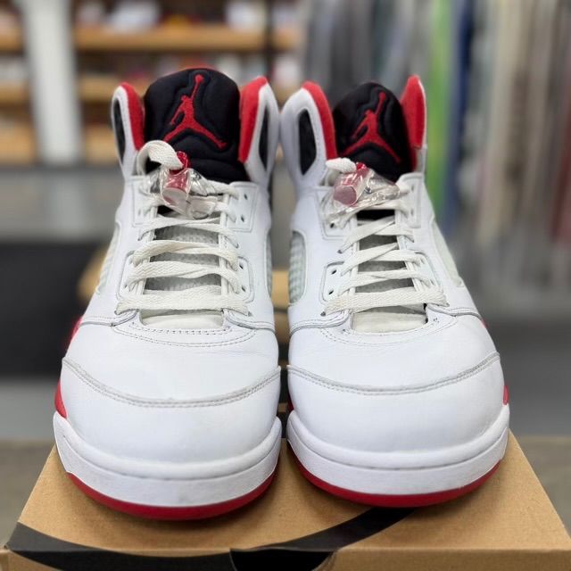 Jordan 5 Retro Fire Red Black Tongue (2025) - Preowned