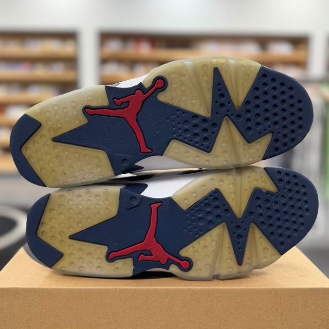 Jordan 6 Retro Olympic (2024) - Preowned
