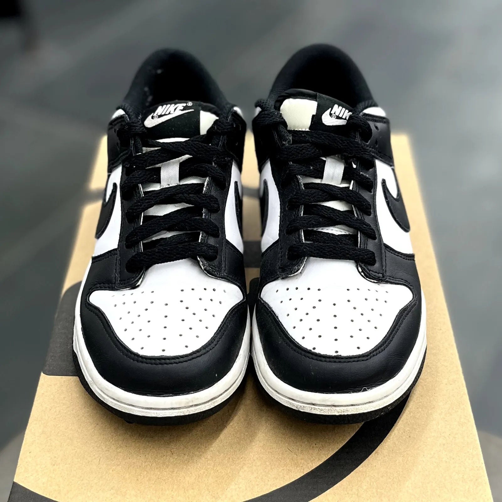 Nike Dunk Low Retro White Black Panda (GS) - Preowned