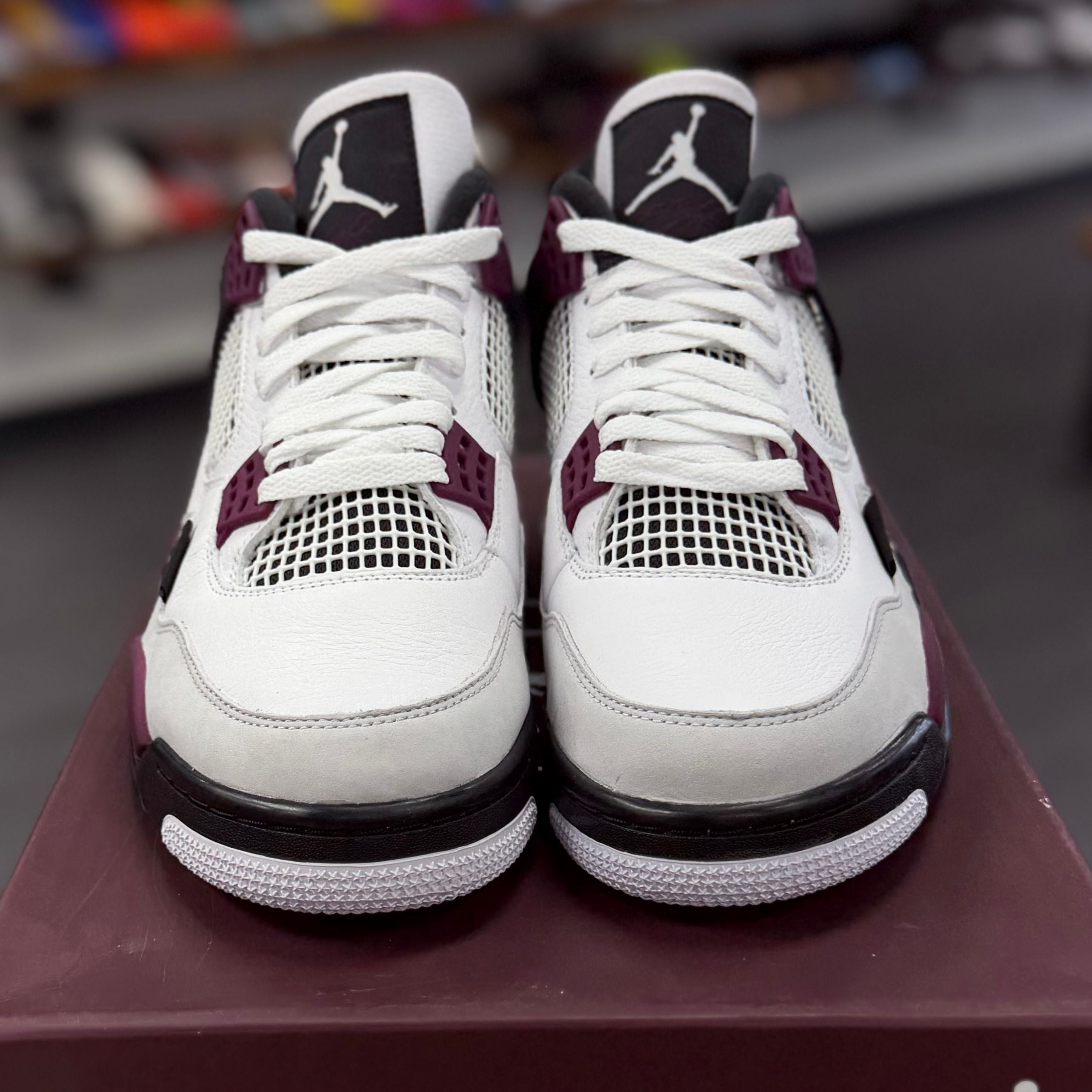 BRAND NEW STEAL - Jordan 4 Retro PSG Paris Saint-Germain