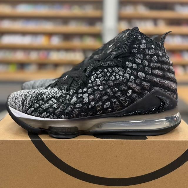 Nike LeBron 17 Black White - Preowned