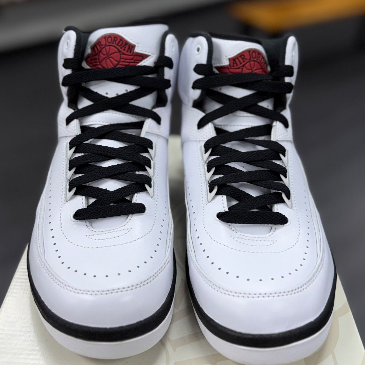 Jordan 2 Retro OG Chicago (2022) (Women's) - Preowned