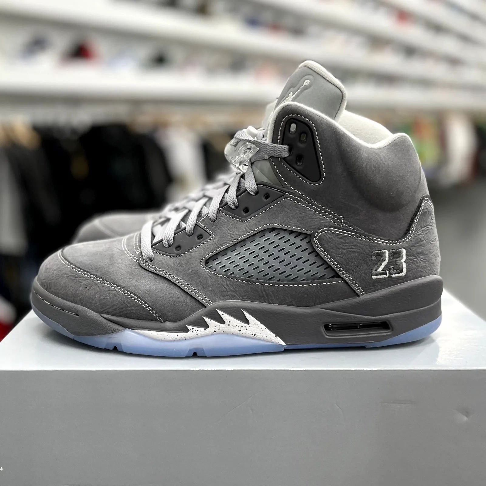 Jordan 5 Retro Wolf Grey (2026) - Preowned