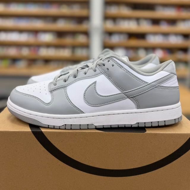 Nike Dunk Low White Light Smoke Grey - Preowned