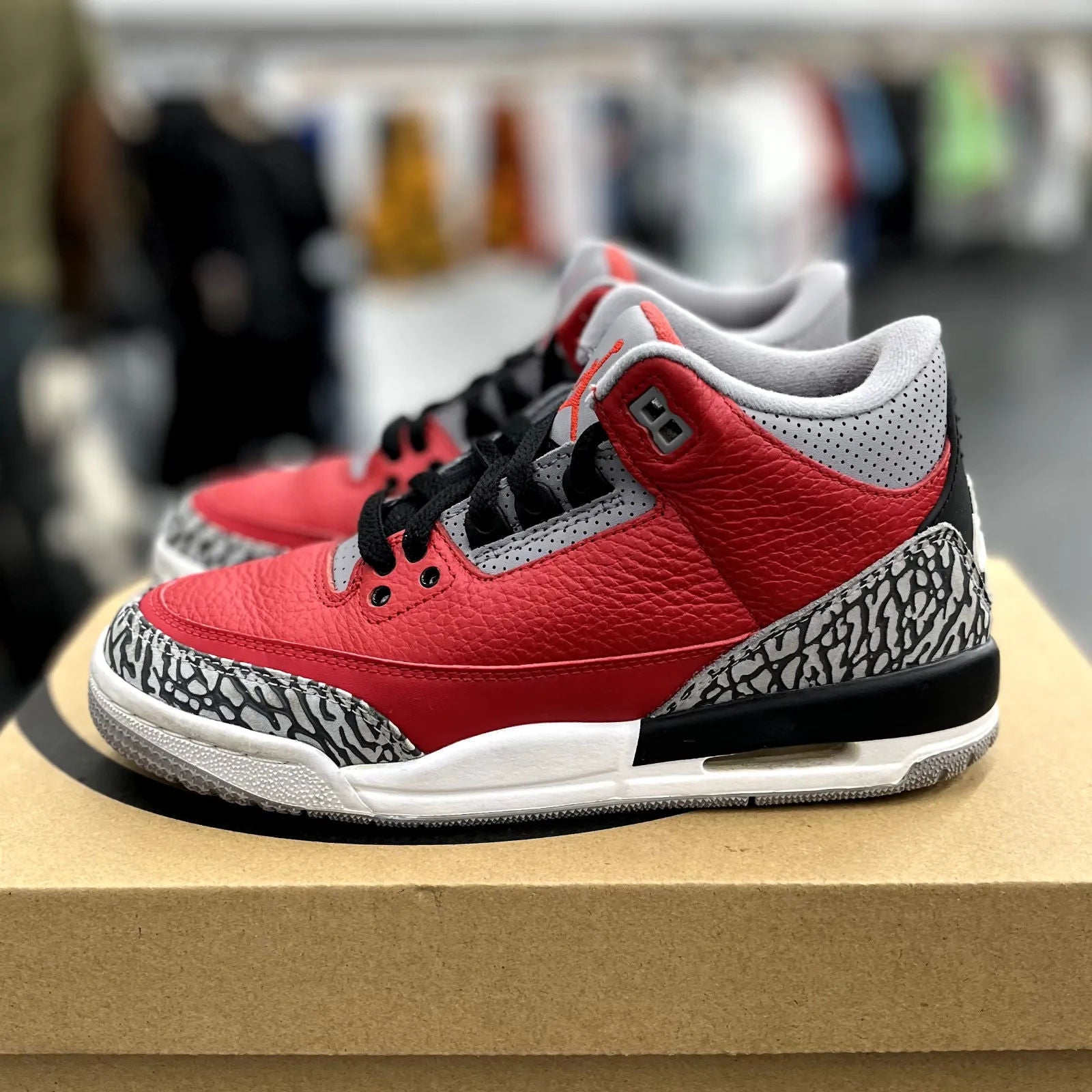 Jordan 3 Retro SE Fire Red (GS) - Preowned