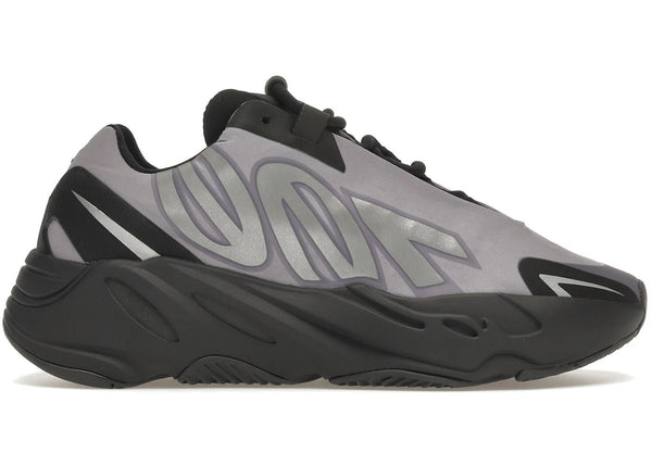 adidas Yeezy Boost 700 MNVN Geode - Preowned