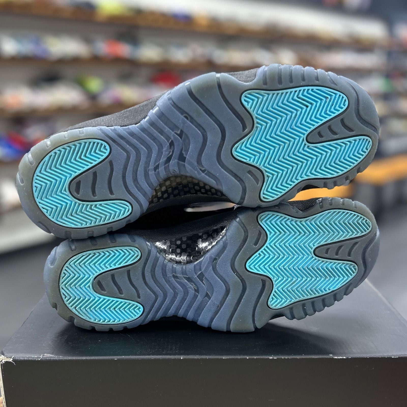 Jordan 11 Retro Gamma Blue (2025) - Preowned