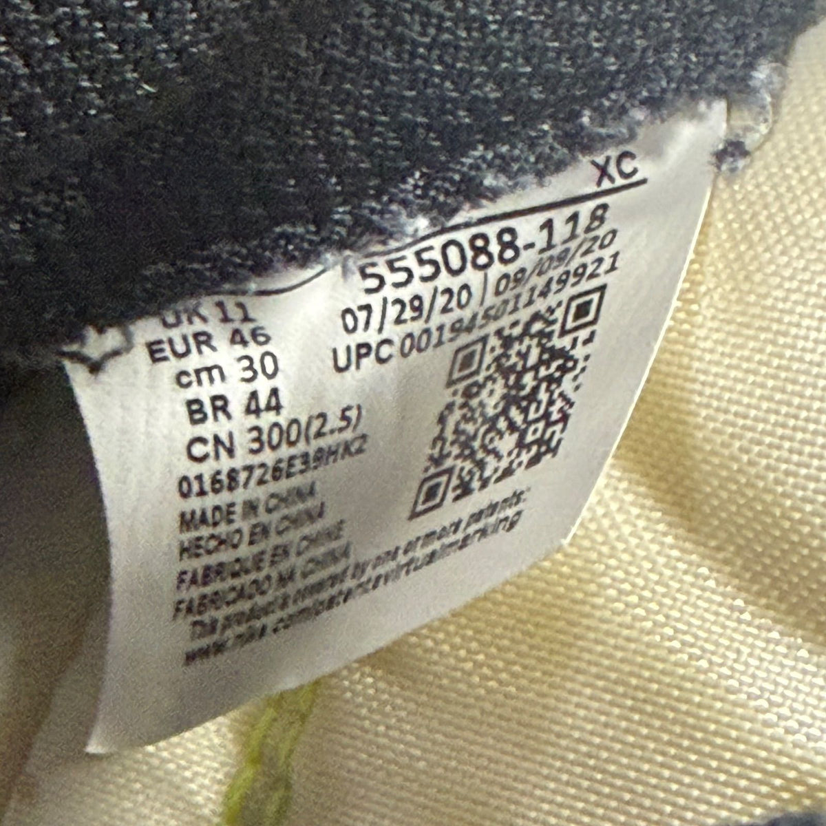 Jordan 1 Retro High White Black Volt University Gold - Preowned