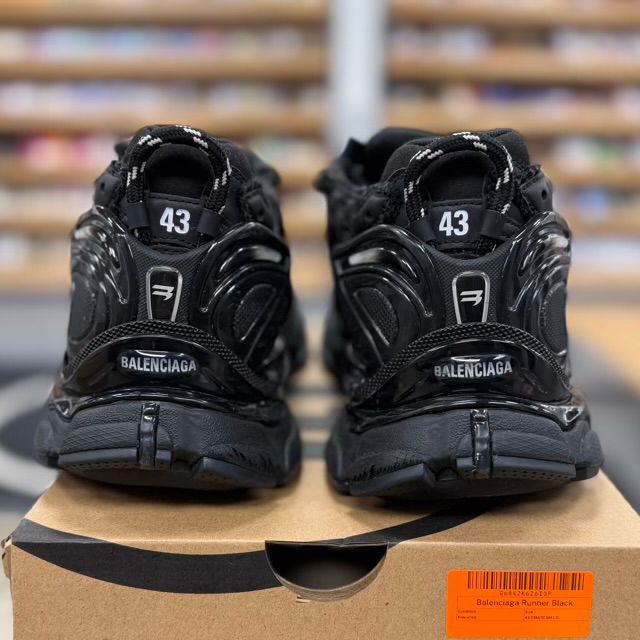 Balenciaga Runner Black - Preowned