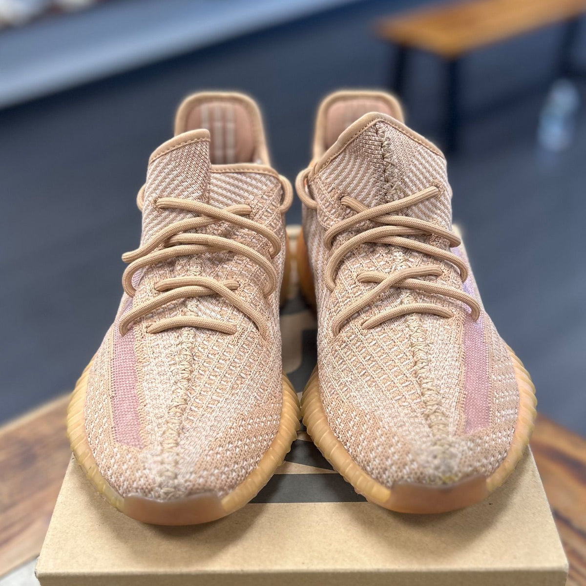 adidas Yeezy Boost 350 V2 Clay - Preowned